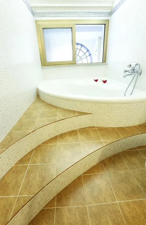 Casa Vacanze Lungara Apartment Rome